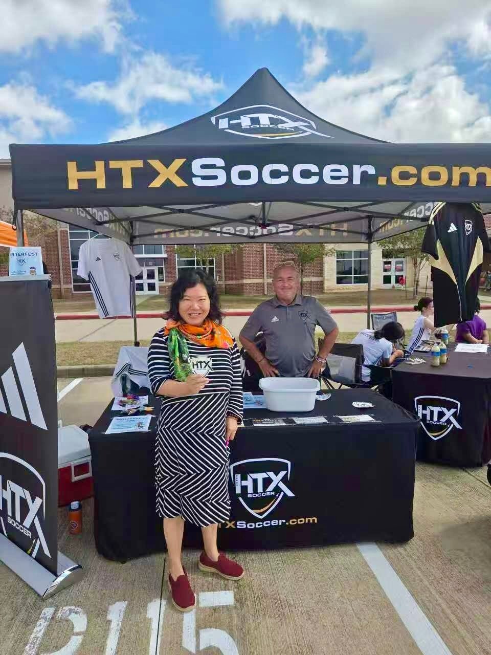 4F770F93-021E-45A0-A0A3-9D5B92B32750_1_201_a